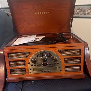 Radio record and cd player